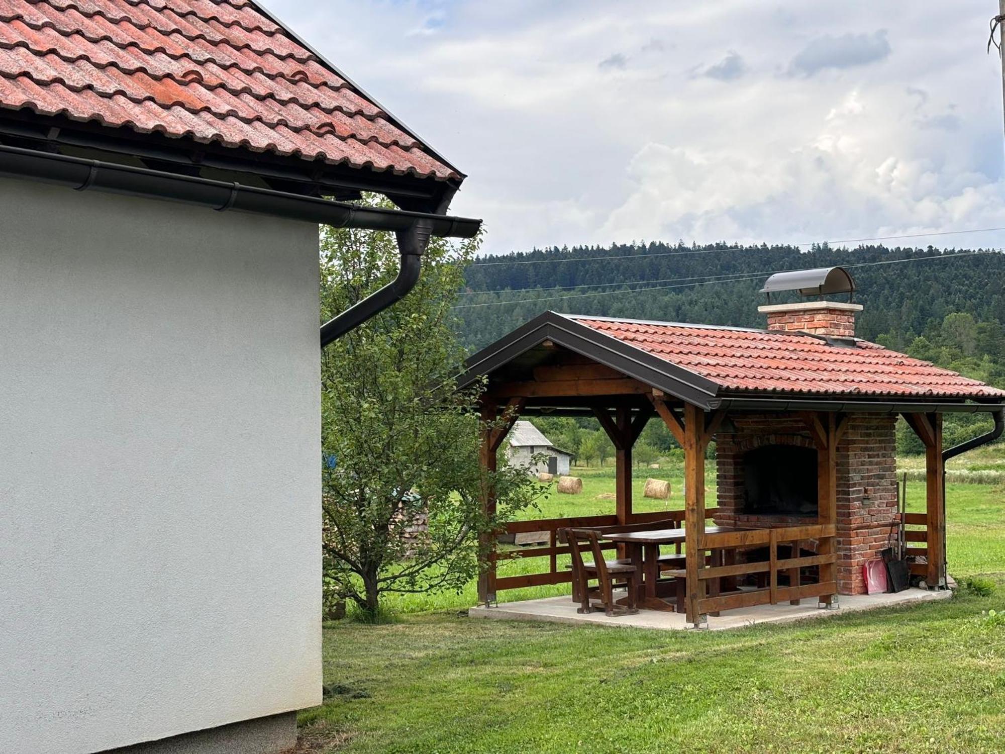 Conjar Villa Saborsko Exterior photo